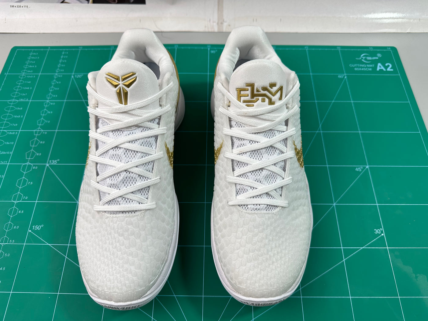 BHM WHITE 6