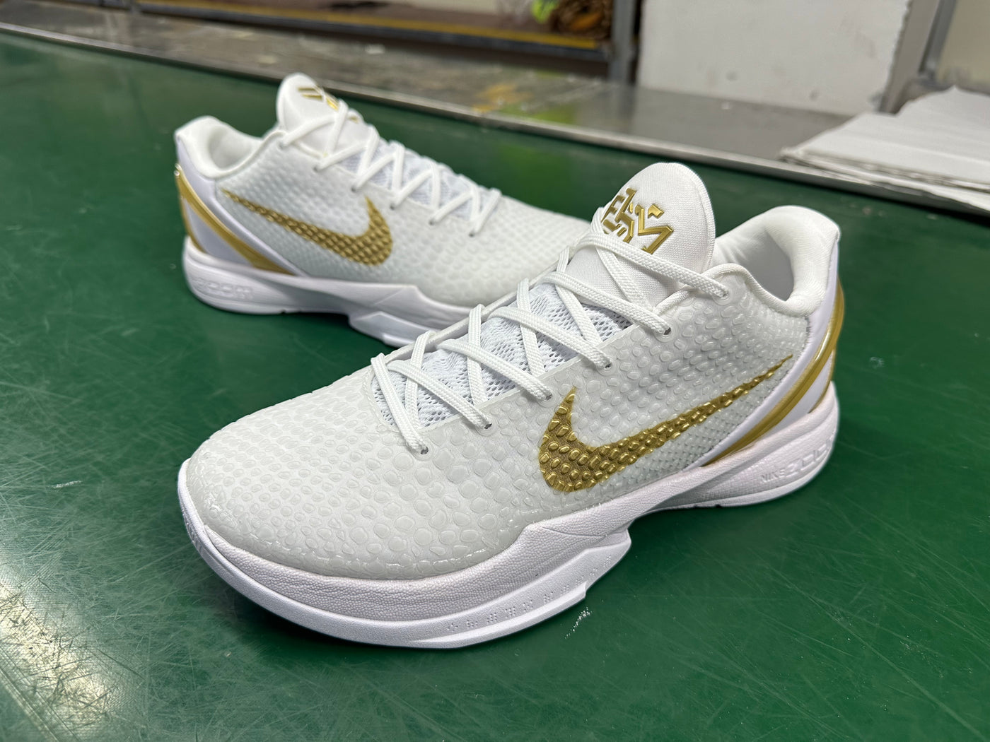 BHM WHITE 6