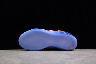 USA 11