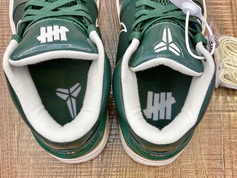 UNDEFEATED MILWAUKEE BUCKS 4