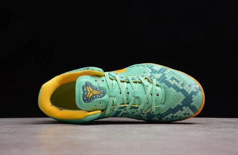 GREEN GLOW 8
