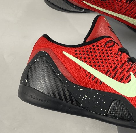 UNIVERSITY RED 9